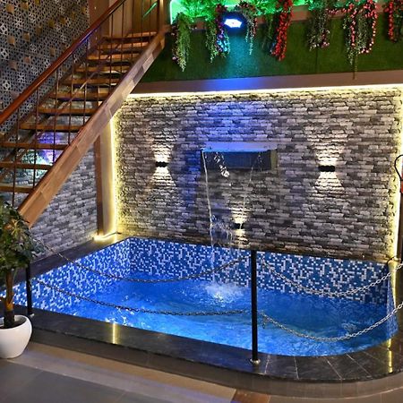 The Apple Tree Hotel Indore Exterior foto
